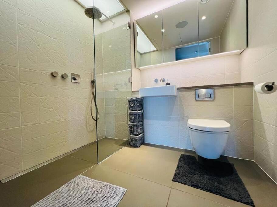 Appartamento Manhattan Loft Gardens, Stratford E20 Londra